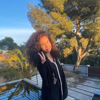 Babysitter in Cesson: Ines