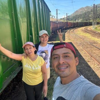 Trabajo para niñera en Bogotá: trabajo de niñera Emanuel jair