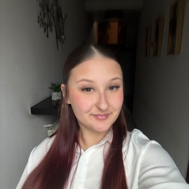 Babysitter in Montigny-le-Tilleul: Alessia