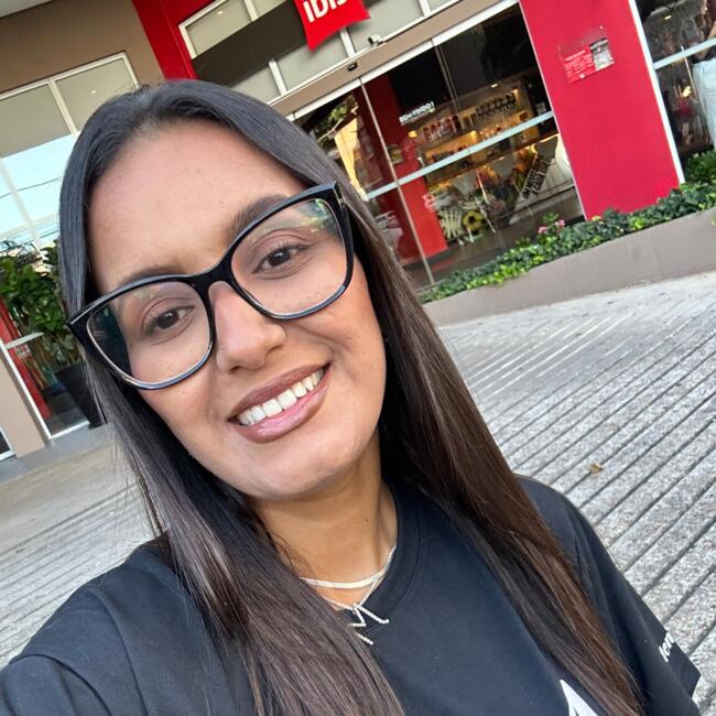 Babysitting job in Balneário Gaivota: Mayara