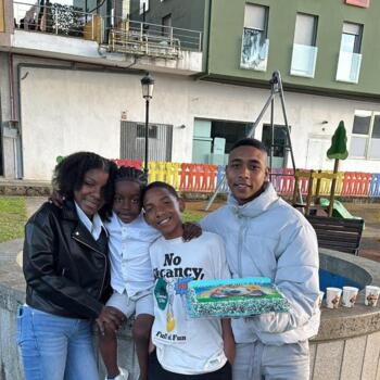 Babysitting job in Sarria: babysitting job Deiby