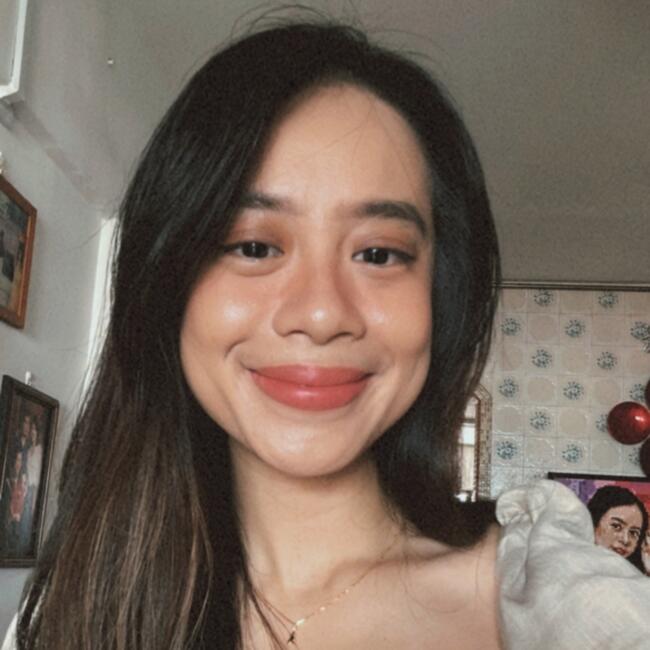 Babysitter in Singapore: Jezrhea