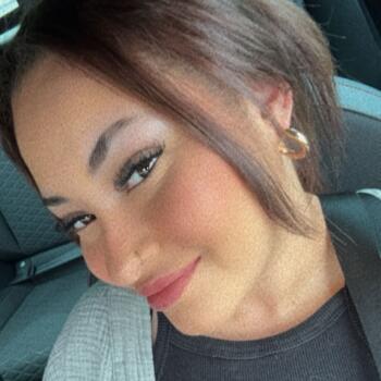 Babysitter in Le Mont-sur-Lausanne: Thamires