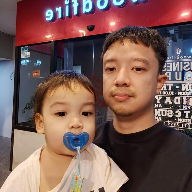 Singapore Island的临时保姆工作: Muhammad Harith