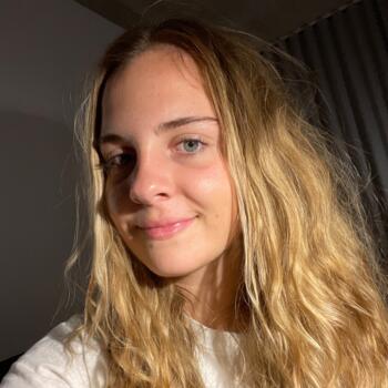 Babysitter in Montreal: Loucile