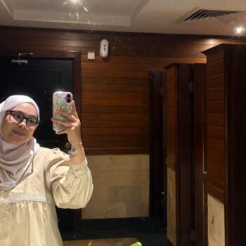 Pengasuh Setapak: Syaza