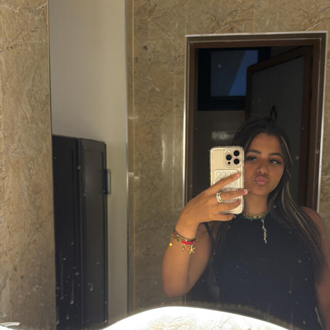 Babysitter in Nogent-sur-Marne: Chaima