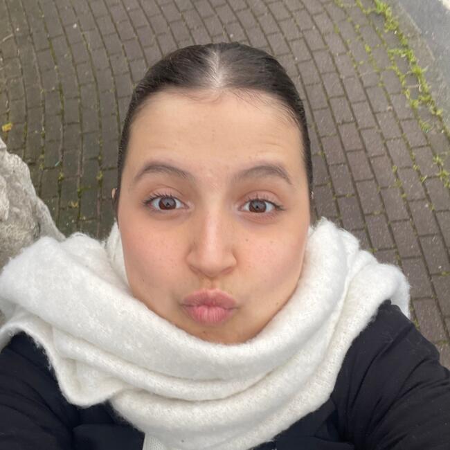 Babysitter in Santander: Lucia