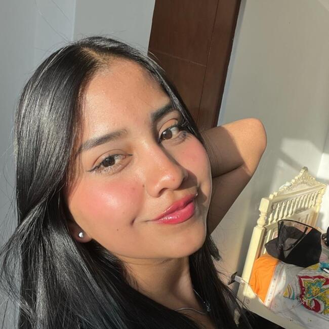 Babysitter στην περιοχή Trujillo: Ariana Liseth