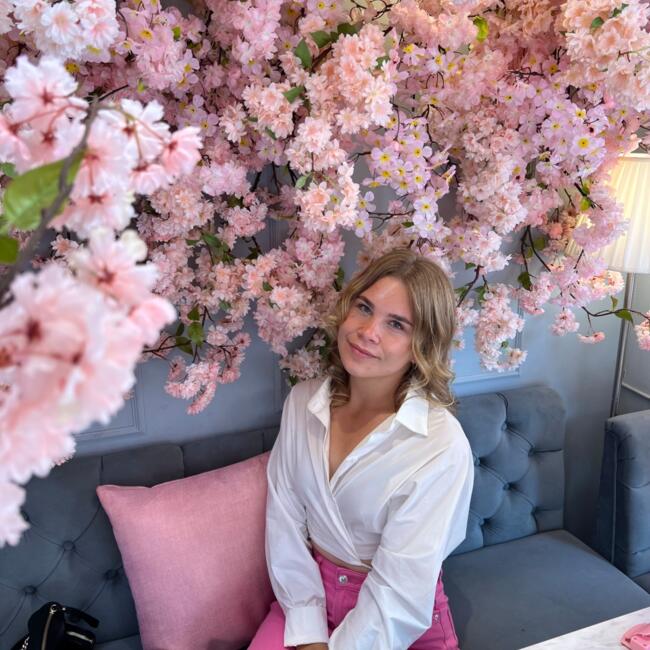 池袋 のベビーシッター: Jenna