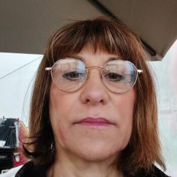 Babysitter in Gardonne: Celine