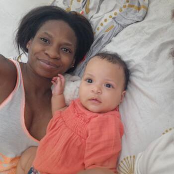 Parent Reims: Naomi