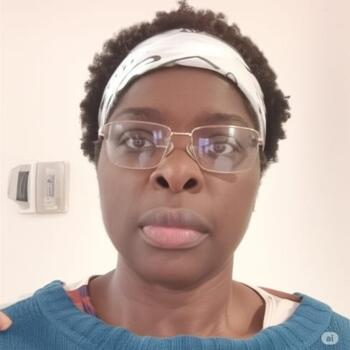 Babá em Londrina: Marta