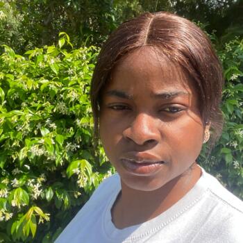 Babysitter a Attigliano: Vivian ifeyinwa