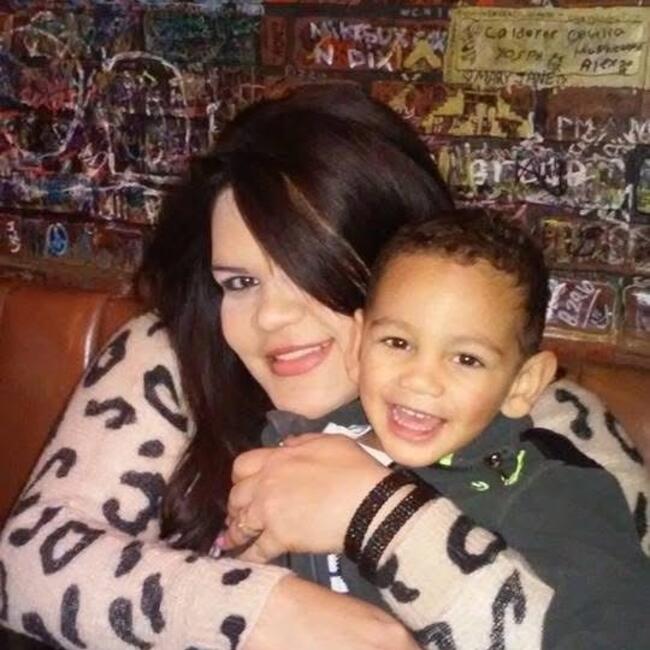 Trabajo para niñera en Gurabo: Gladys