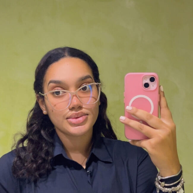 Babysitter in Santiago de los Caballeros: Arlenny