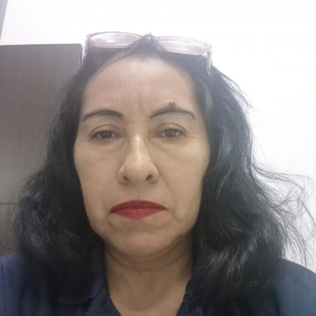 Babysitter in Puerto Caimito: Glady