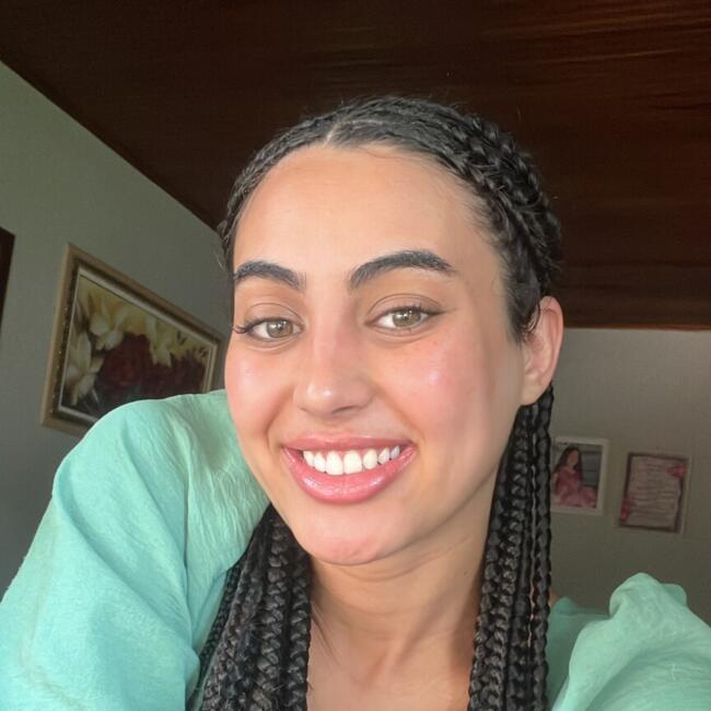 Babysitter em Braga: Isadora