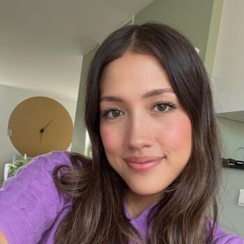 Babysitter in Maurik: Lois