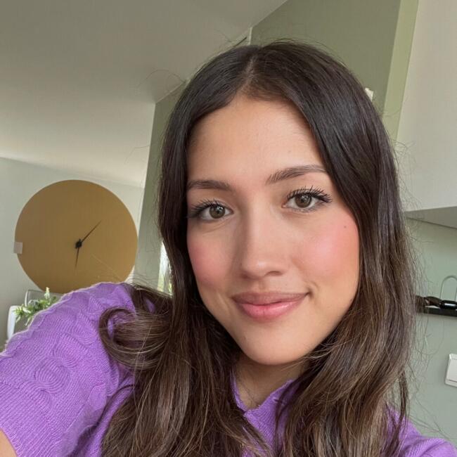 Babysitter in Maurik: Lois