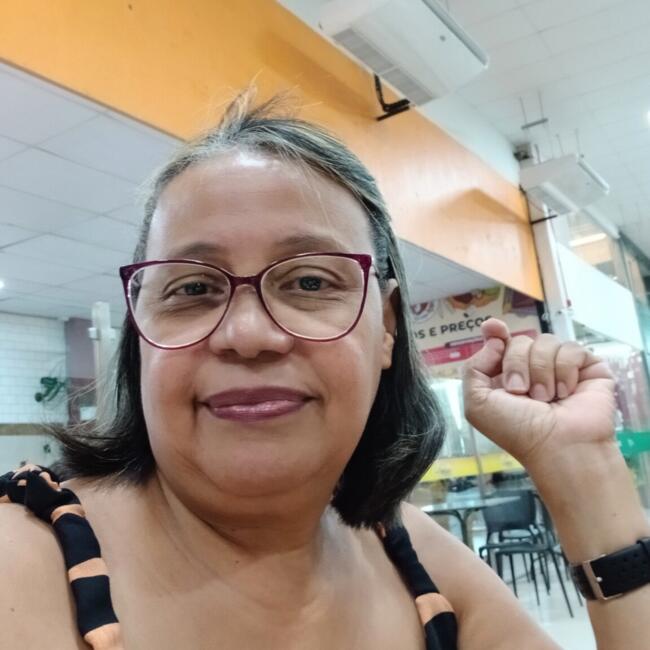 Babysitter in Fortaleza: Márcia Helena Sampaio