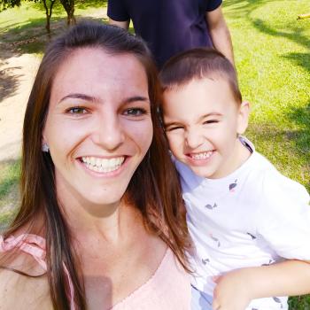 Emprego de babá em Itajaí: emprego de babá Aline