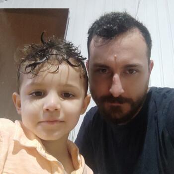 Emprego de babá em Curitiba: emprego de babá Leonardo