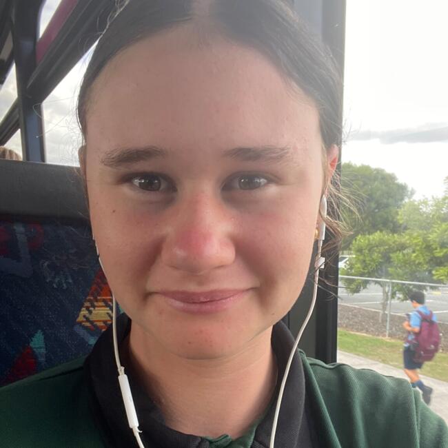 Babysitter in Brisbane: Paige