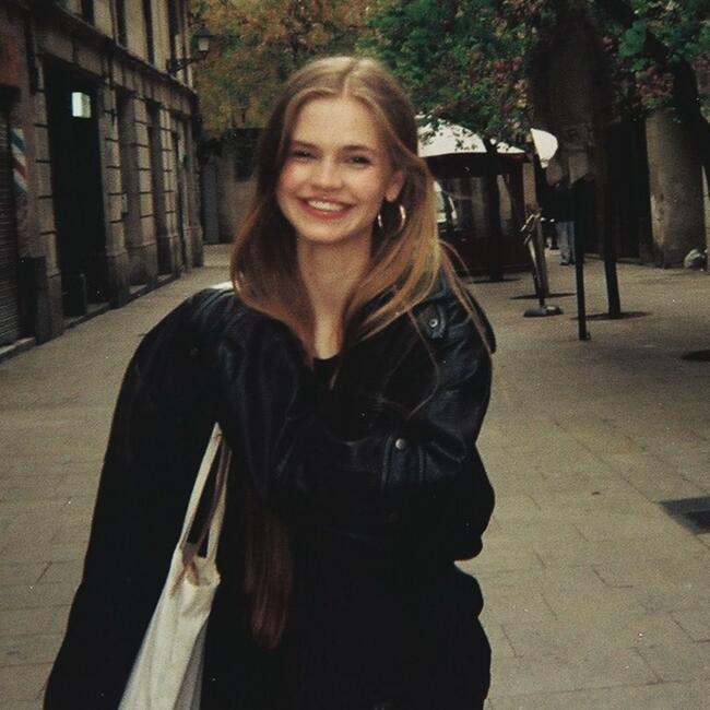 Babysitter in Prague: Hana