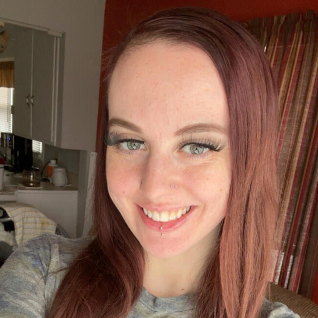 Babysitter in High Point (North Carolina): Madison