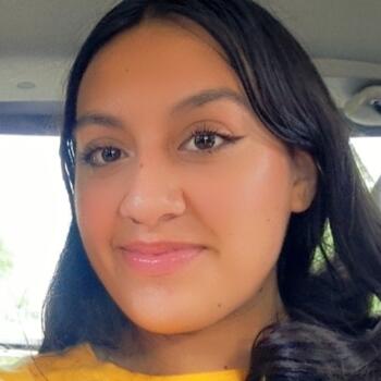 Babysitter in Stockport: Shana