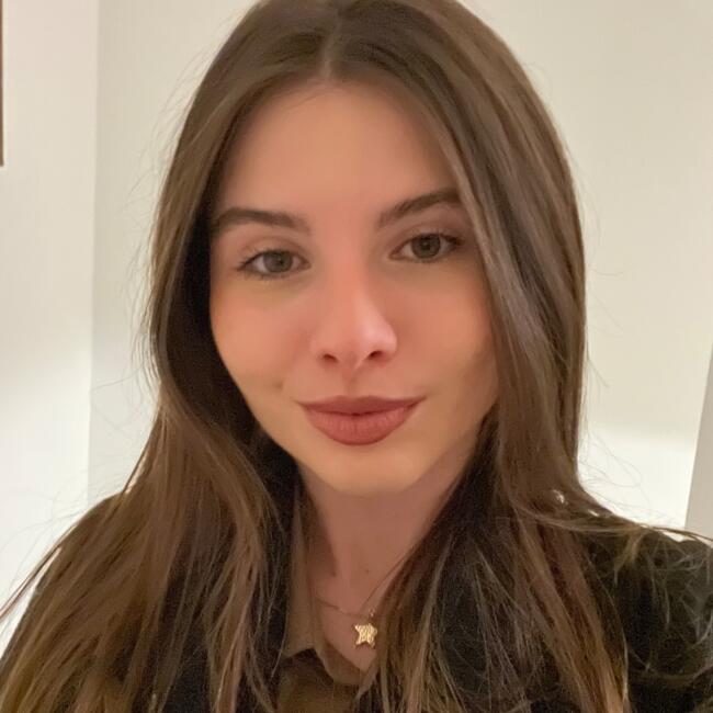 Babysitter a Nervesa della Battaglia: Lara