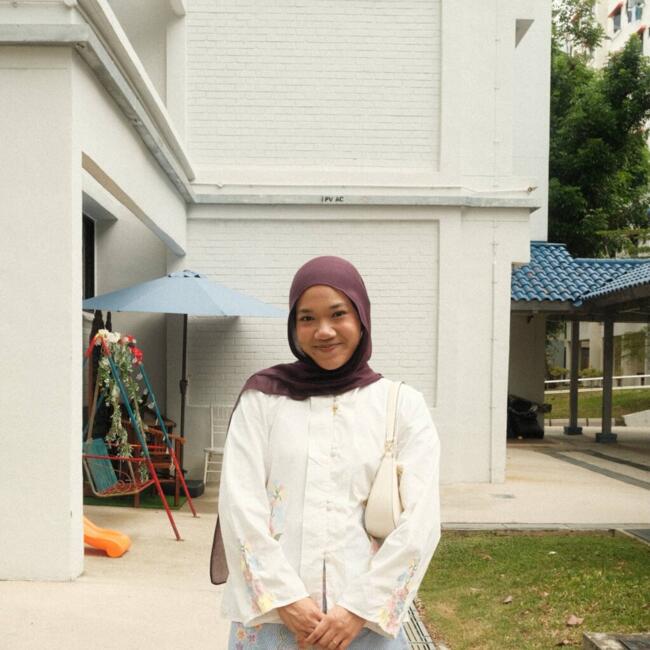 Babysitter in Singapore: Fatheen