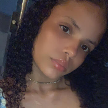 Babysitter in Porto Velho: Sara