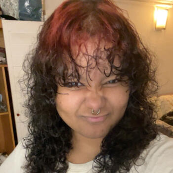 Babysitter in Caen: Juliana esther