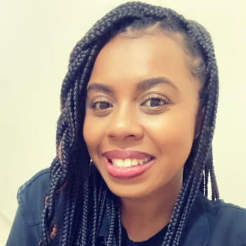 Baby-sitter in Porto: Nathalia