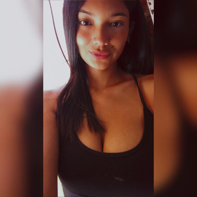 Babysitter in Rosario: Estefania