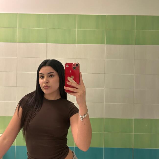 Babysitter in Lecce: Simona