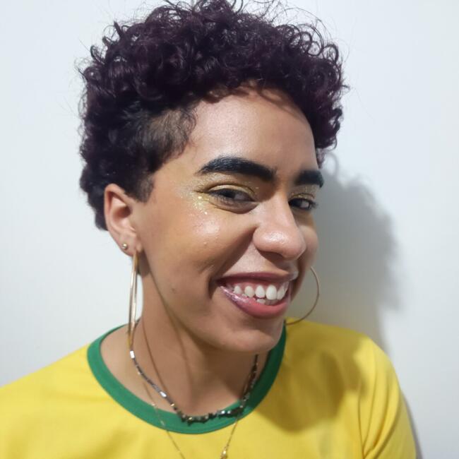 Babysitter in Santo André: Deborah
