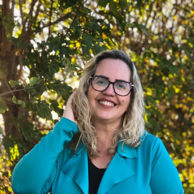 Babysitter in Juiz de Fora: Rose