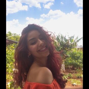 Babysitter in Camboriú: Nicolle