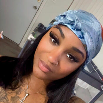 マイアミ でのベビーシッターの求人: ベビーシッターの求人 Sinayah