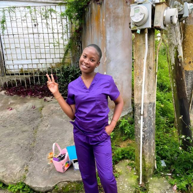 Babysitter in Kingston: Alexandra