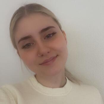 Babysitter in Urdorf: Sabina