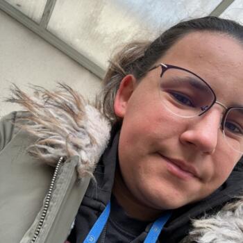 Babysitter in Pompaire: Eva