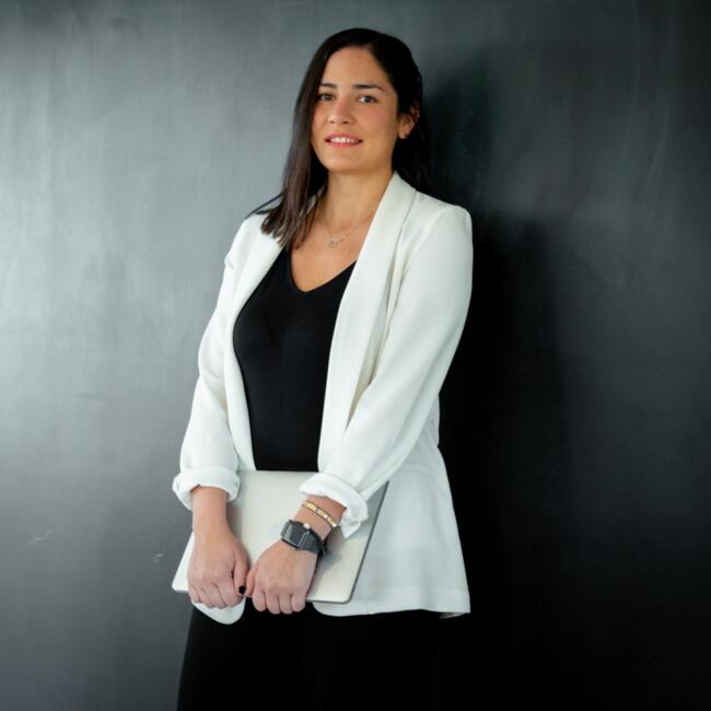 Trabajo para niñera en Luque: Romina
