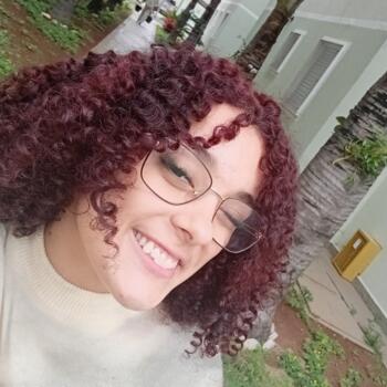 Babá em Jundiaí: Larissa