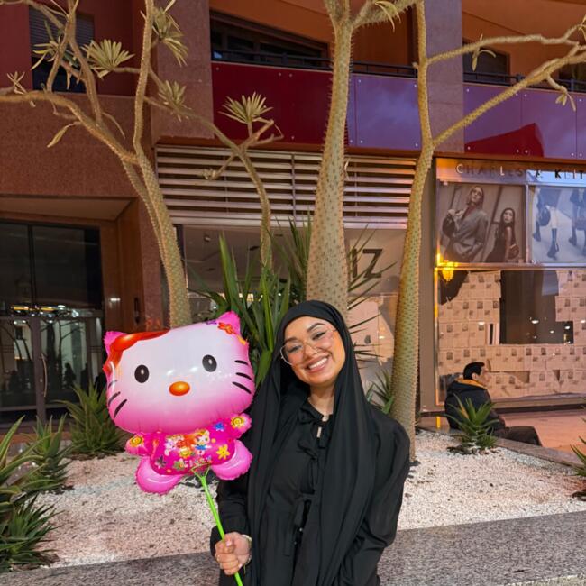 Babysitter in Gex: Nawal