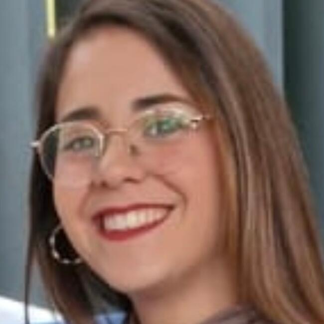 Babysitter in Castilleja de Guzmán: Maribel