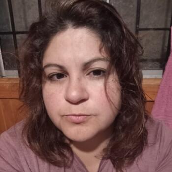 Babysitter in Quillota: Angi